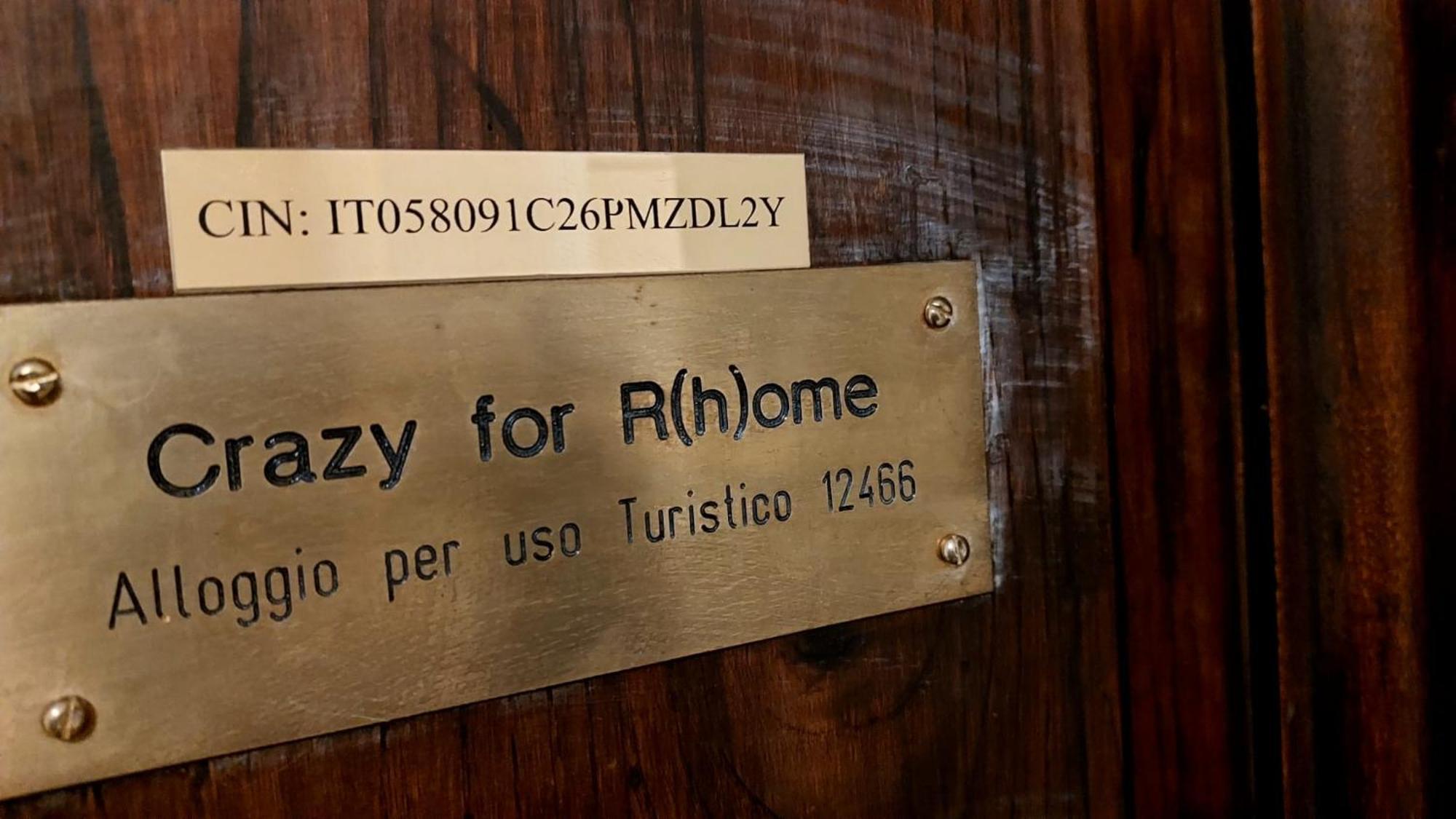 C R A Zy For Rhome โรม ภายนอก รูปภาพ